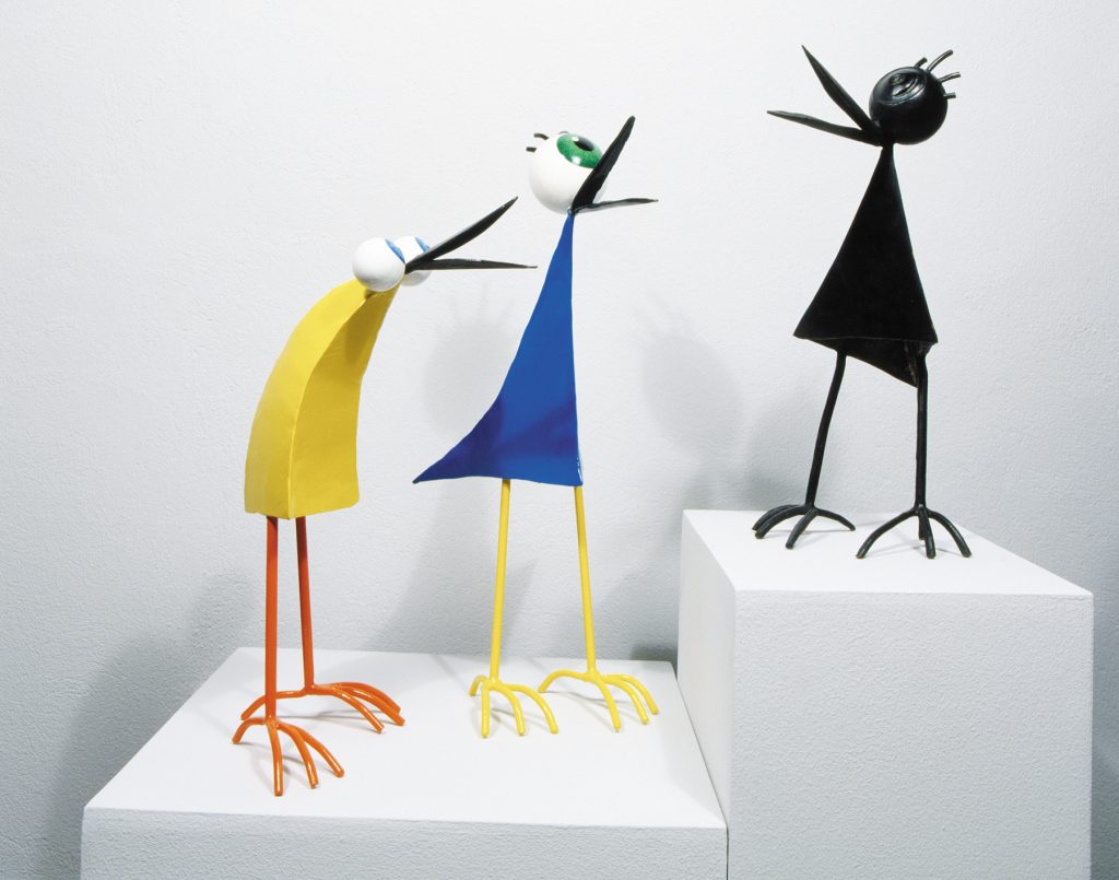3 Poules de Richard di Rosa sculptures galerie espace art le Comoedia Brest