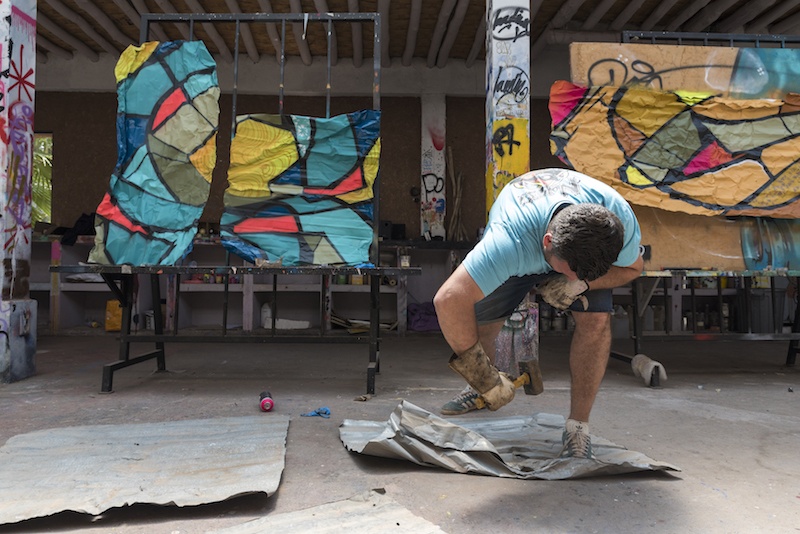 Travaux de artiste Reso de la galerie art le Comoedia de Brest exposition art urbain
