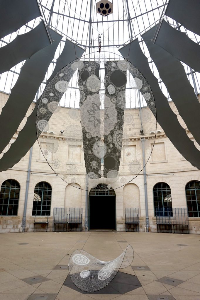 tisseuses de liens comoedia brest galerie exposition vente art contemporain finistere bretagne