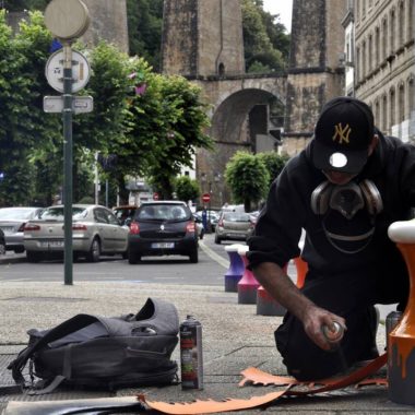 Morlaix. Des potelets qui font de l’œil aux passants