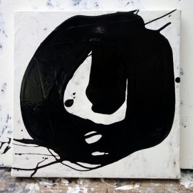 Peinture - Cali REZO - Formes en O noires - filaments noirs - fond blanc