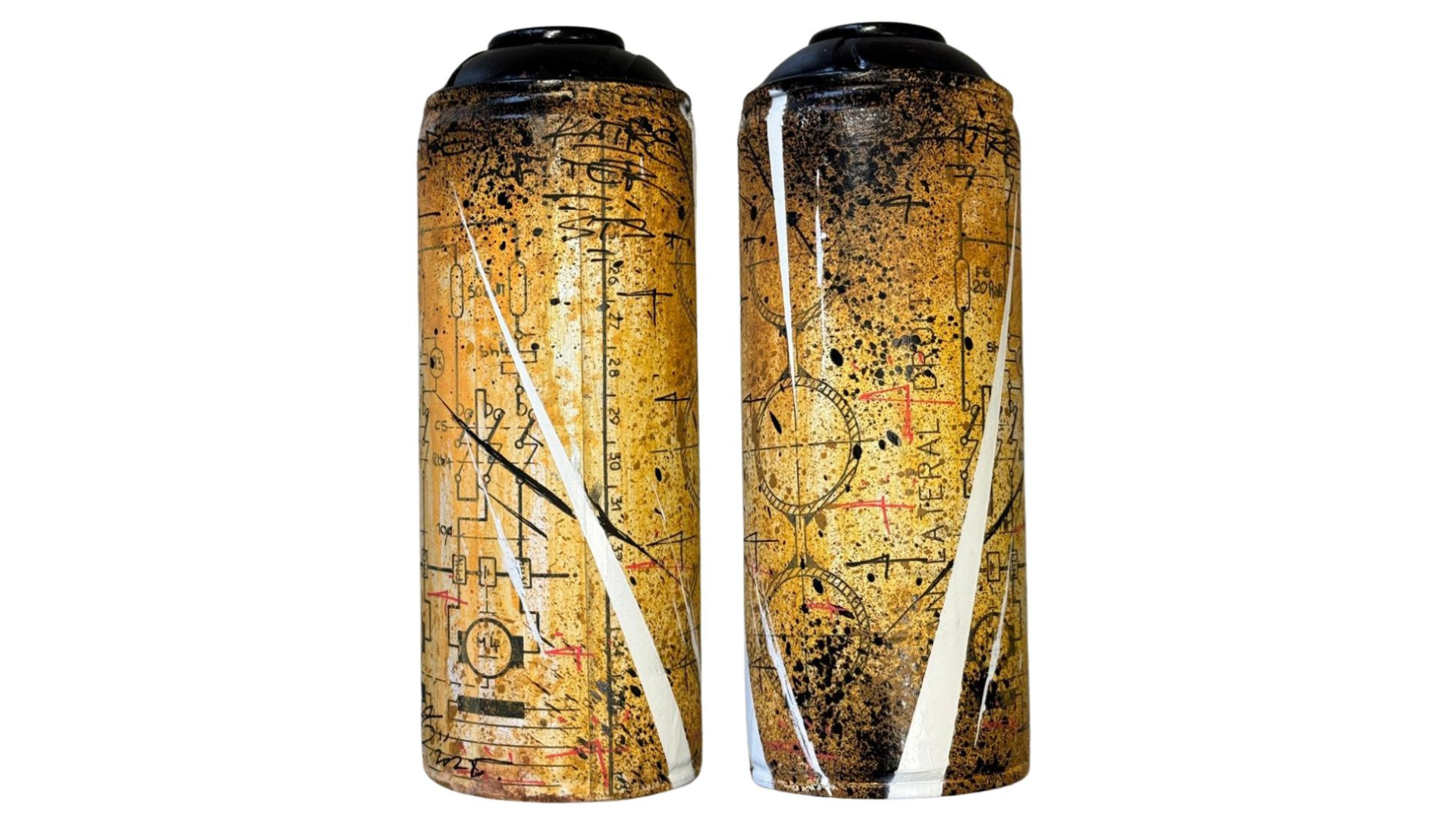 Bombe aérosol peinte à l'acrylique, marqueur