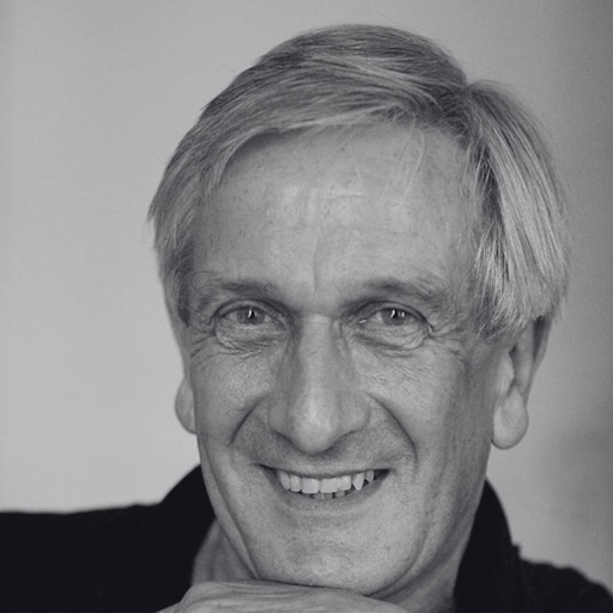 Ian BRADSHAW