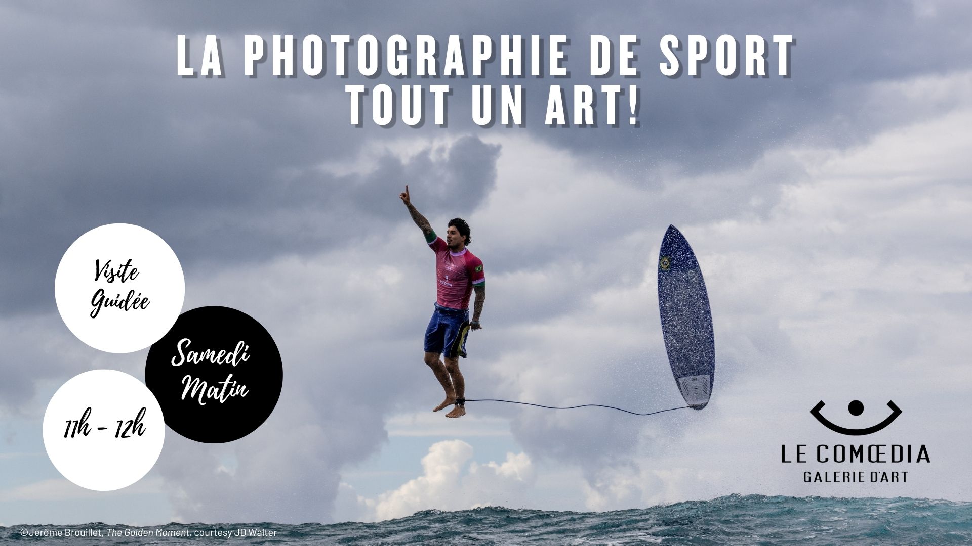 Jérôme Brouillet, The Golden Moment, Gabriel Medina suspendu au-dessus de l’océan avec sa planche de surf aux Jeux olympiques de Paris 2024.