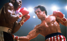Neil Leifer, Rocky, Sylvester Stallone dans le rôle de Rocky Balboa face à Mr. T dans celui de Clubber Lang, sur le tournage de Rocky III en 1982.